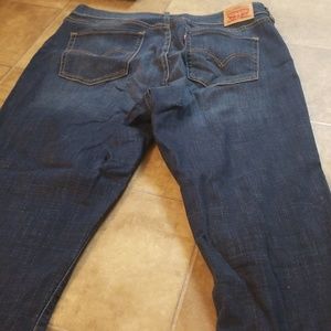 classic straight levi's